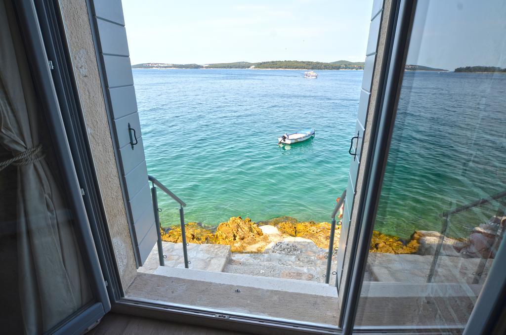 Arnolongo Sea View Apartment Rovinj Exterior photo